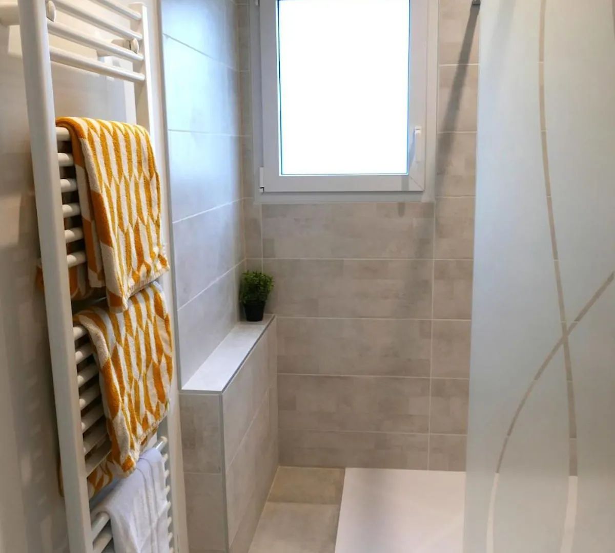House For 2 With Private Jacuzzi - Emerald Lancieux 0*,